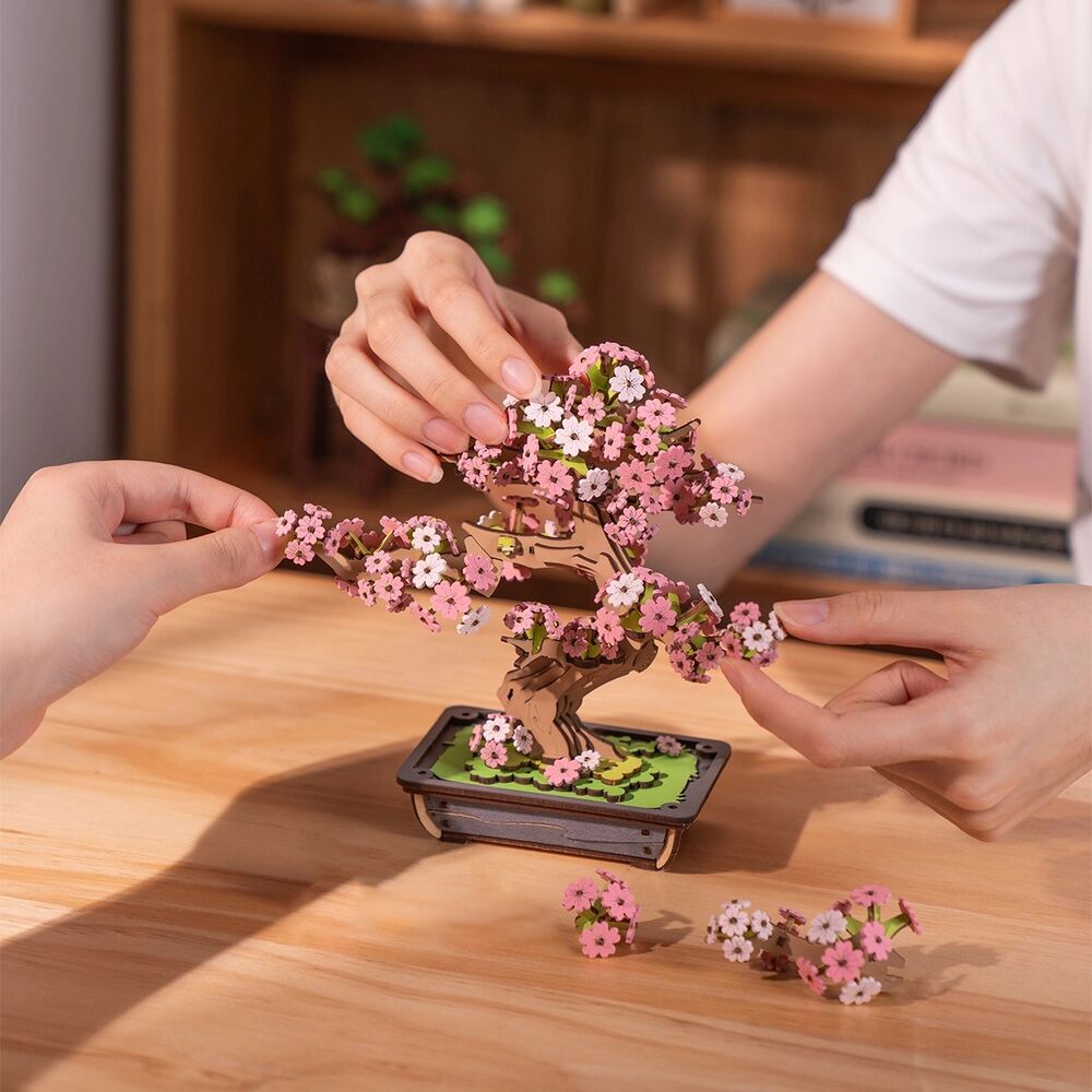 Rolife Wooden Model - DIY 3D Wooden Puzzle Sakura Bonsai