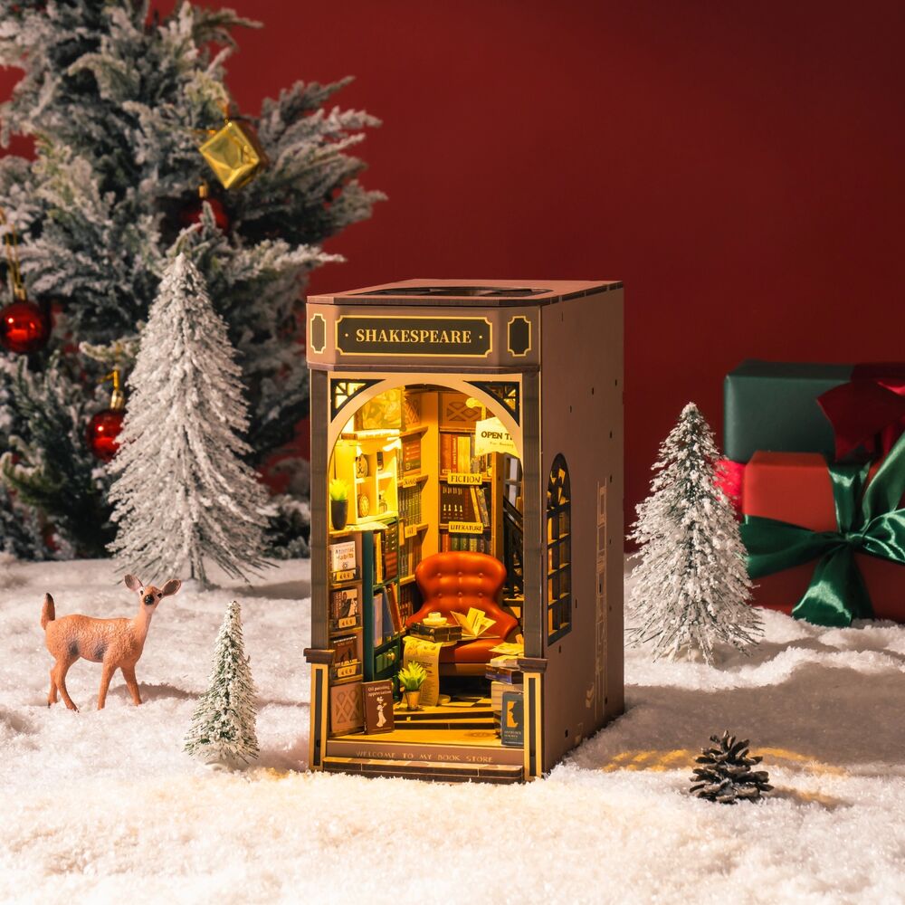 Rolife Wooden Model - DIY Miniature House Book Nook Bookstore
