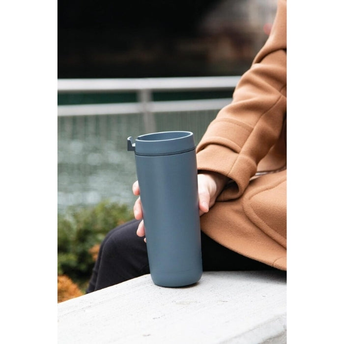 Thermos Guardian Vacuum Insulated Tumbler Lake Blue 530ml