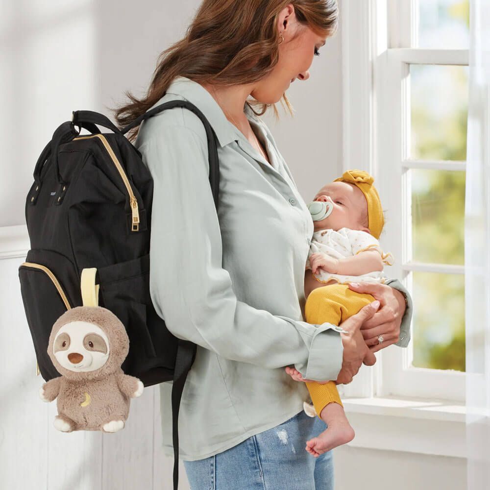 Gund Lil Luvs - Sloth On The Go Soother with Sounds