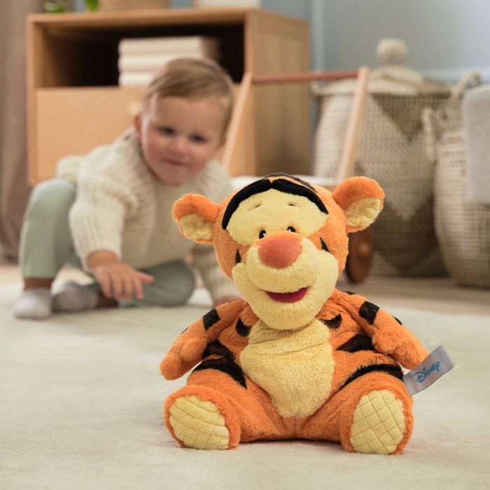 Disney x Gund - Oh So Snuggly Winnie the Pooh Tigger 35cm