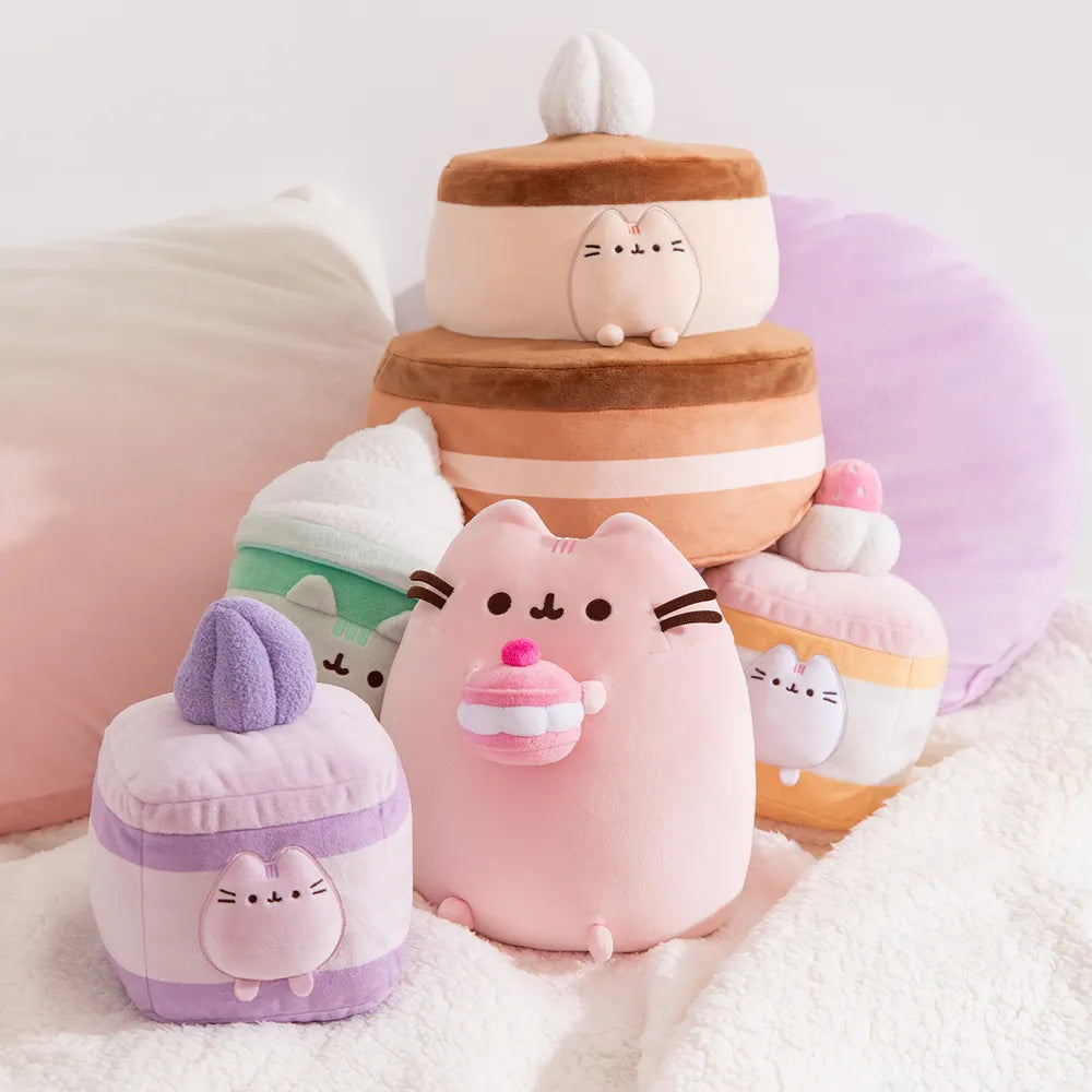 Pusheen Plush 19cm Squisheen Sweets Strawberry Spongecake