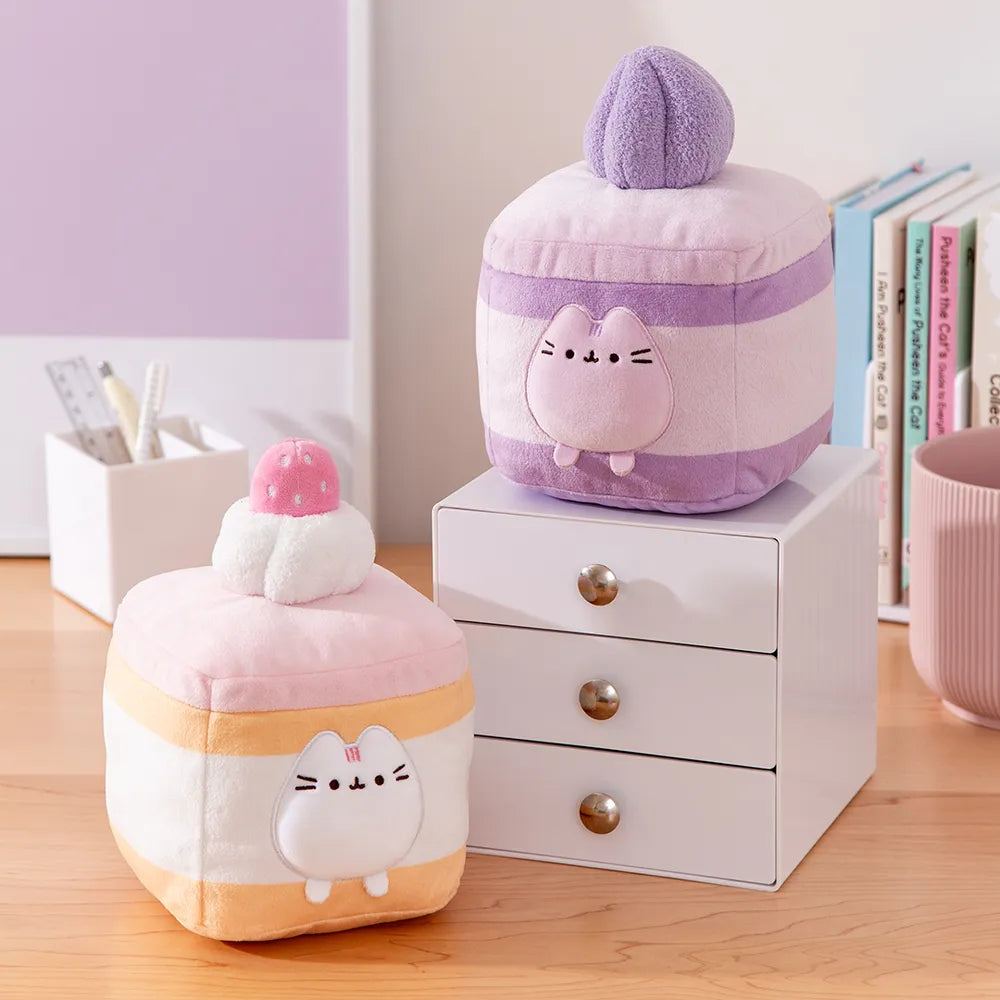 Pusheen Plush 19cm Squisheen Sweets Strawberry Spongecake