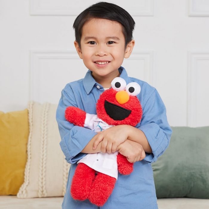 Sesame Street - Doctor Elmo Take-Along Buddy