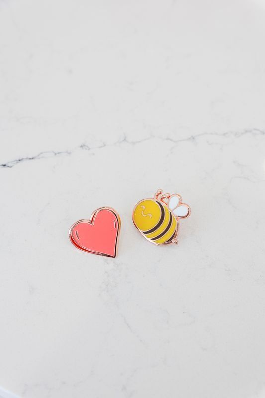 Splosh Valentine's Day - Meant To Bee Keepsake Pin