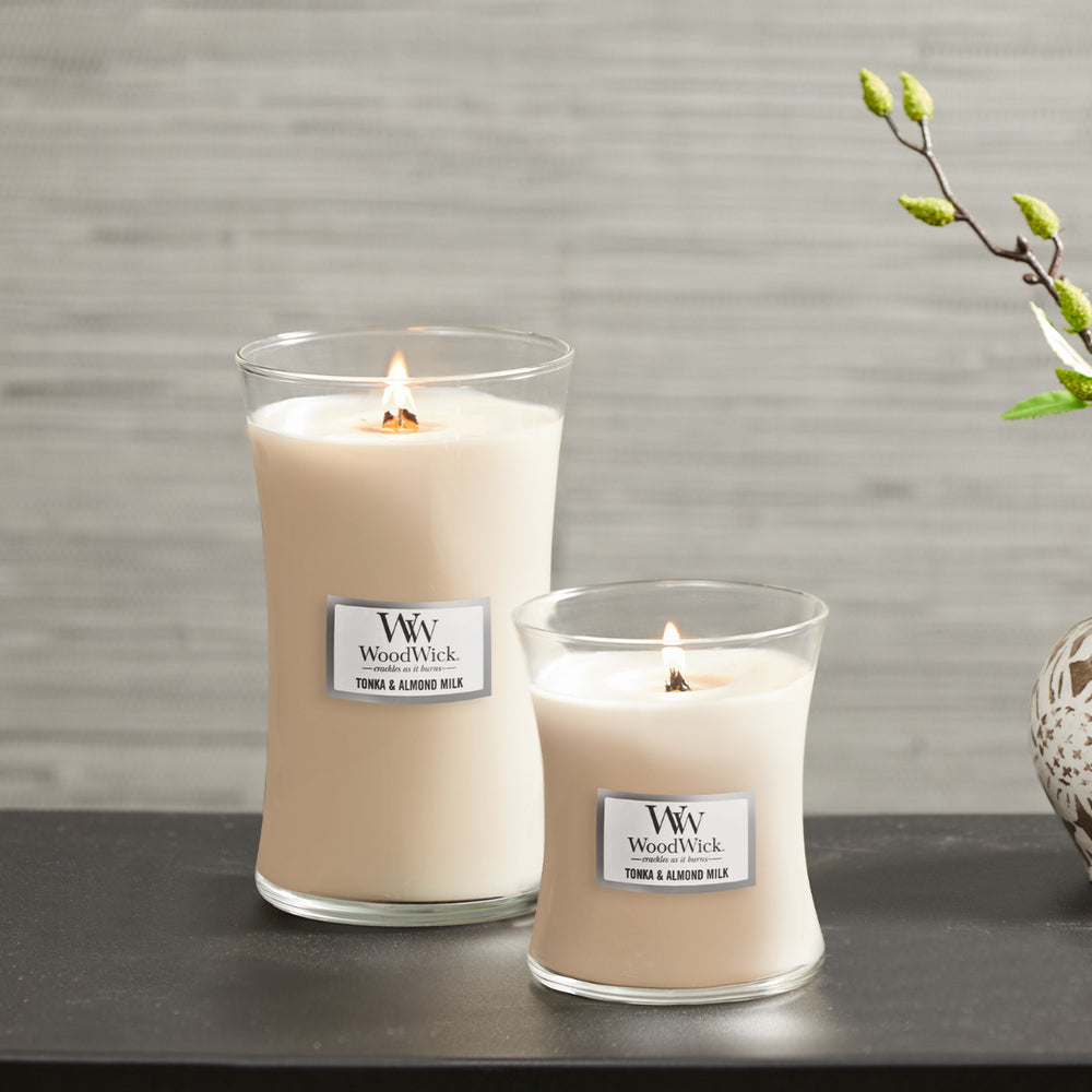 WoodWick Candle - Large Tonka & Almond Milk
