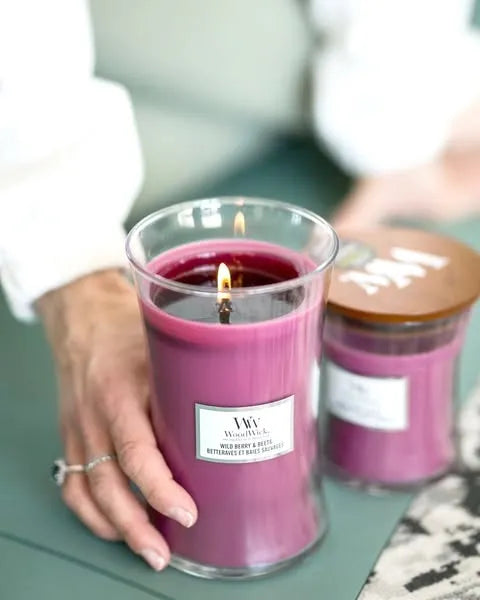 WoodWick Candle - Large Wild Berry & Beets