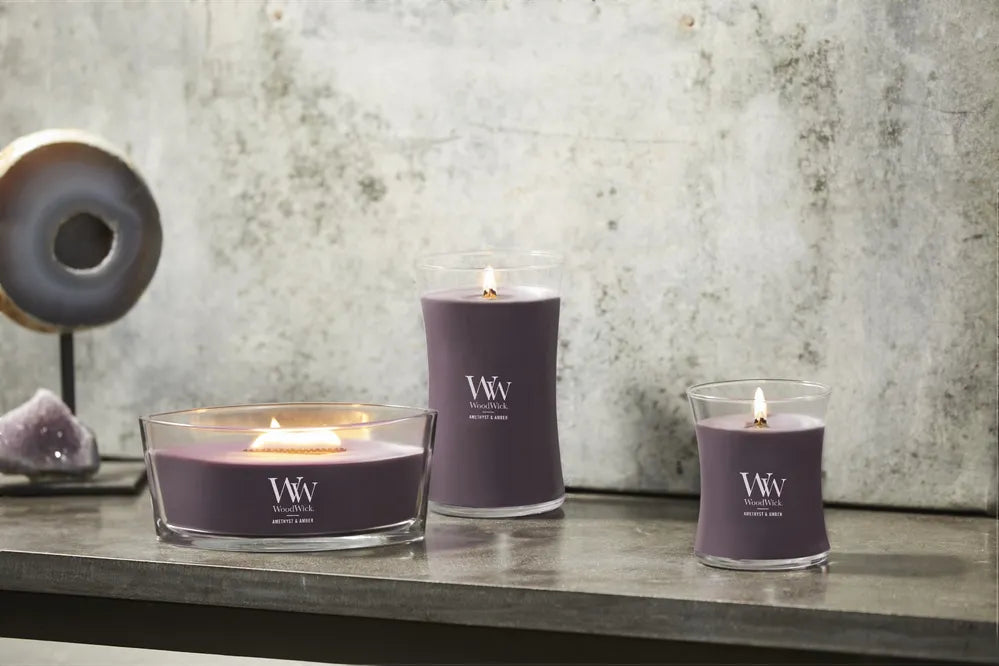 WoodWick Candle - Medium Amethyst & Amber
