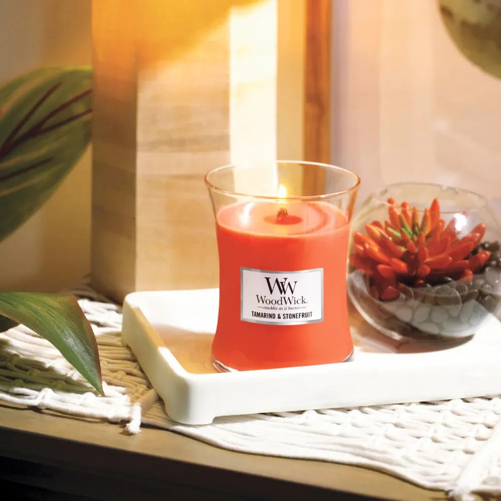 WoodWick Candle - Medium Tamarind & Stonefruit