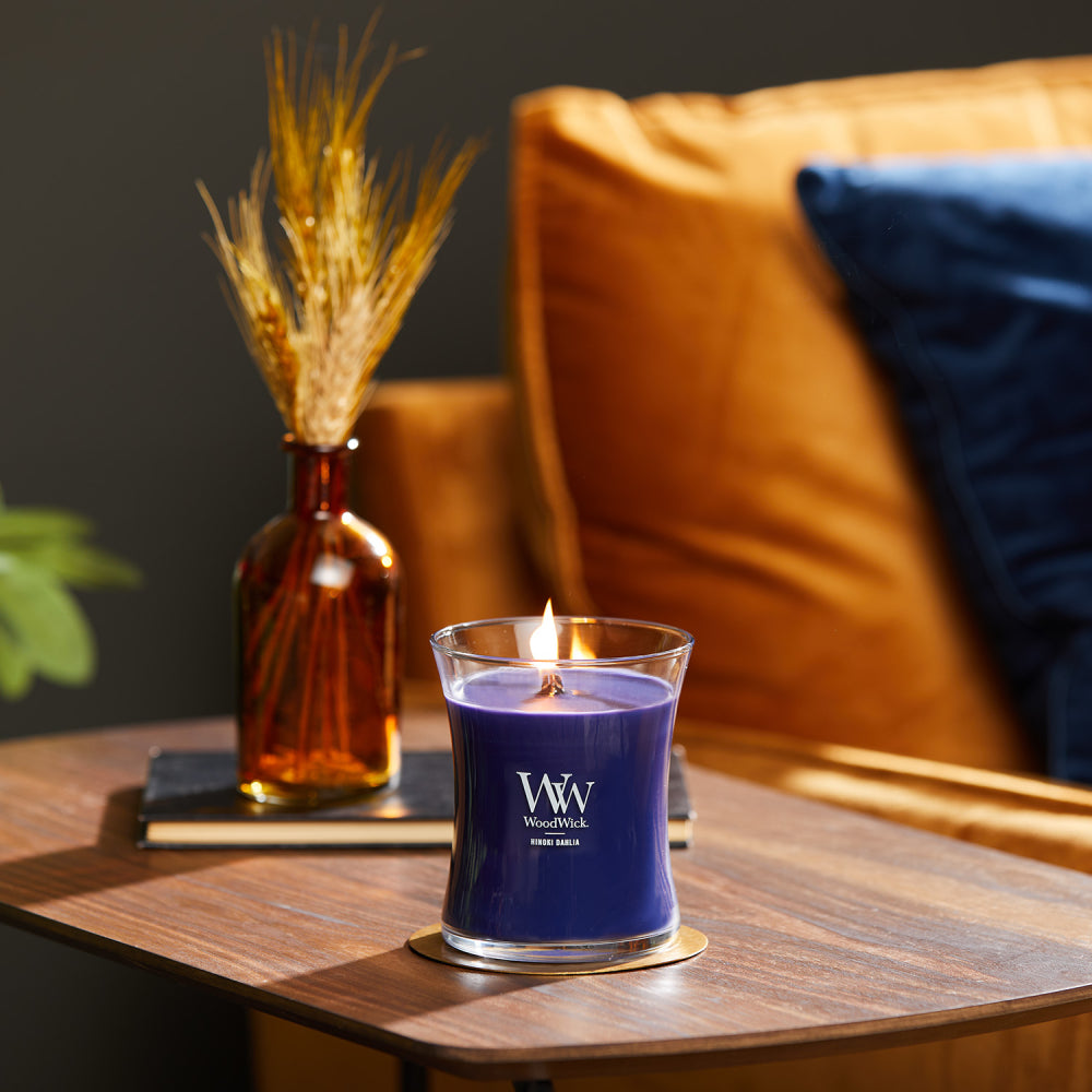 WoodWick Candle - Medium Hinoki Dahlia