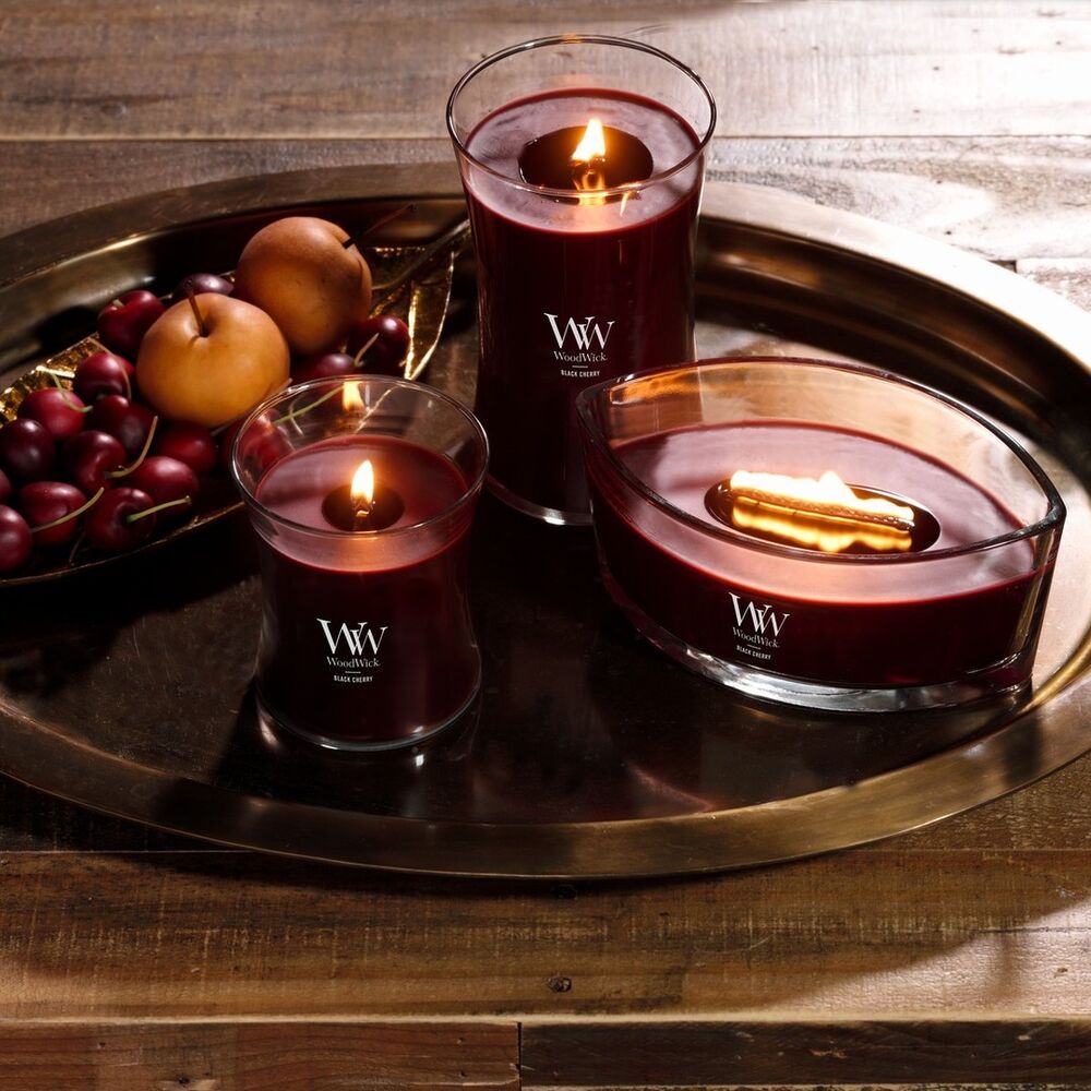 WoodWick Candle - Large Phantom Cherry