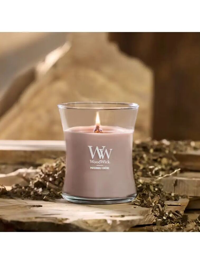 Woodwick Medium Candle - Patchouli Crème