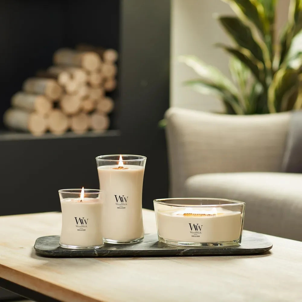 WoodWick Candle - Medium Vanilla Bean
