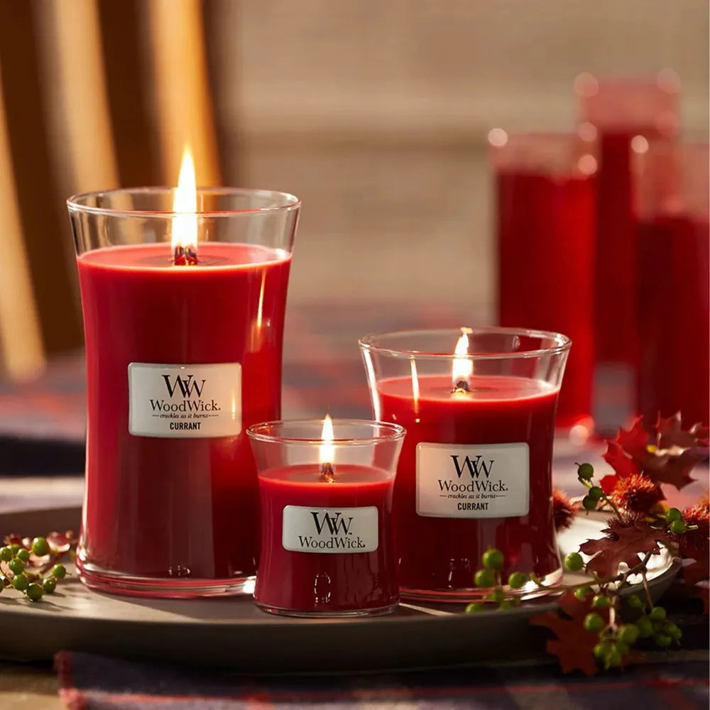 WoodWick Candle - Medium Currant