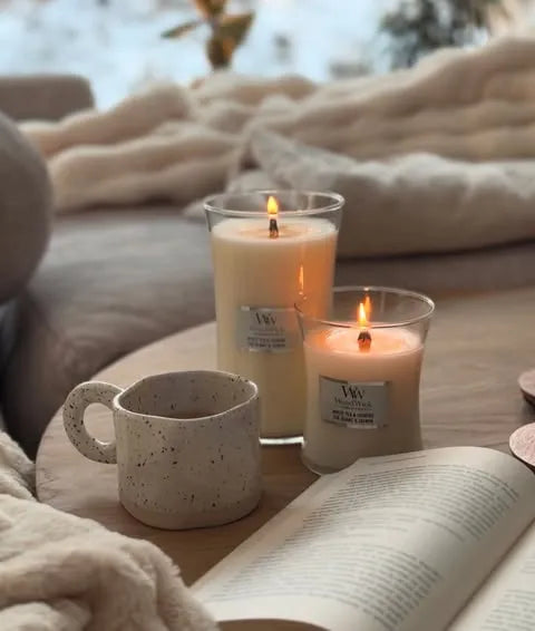 WoodWick Candle - Large White Tea & Jasmine