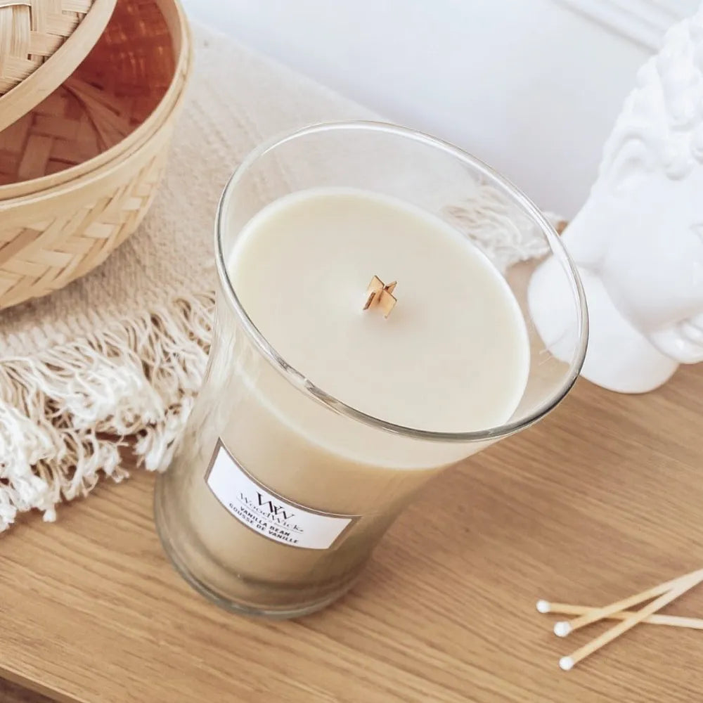 WoodWick Candle - Large Vanilla Bean