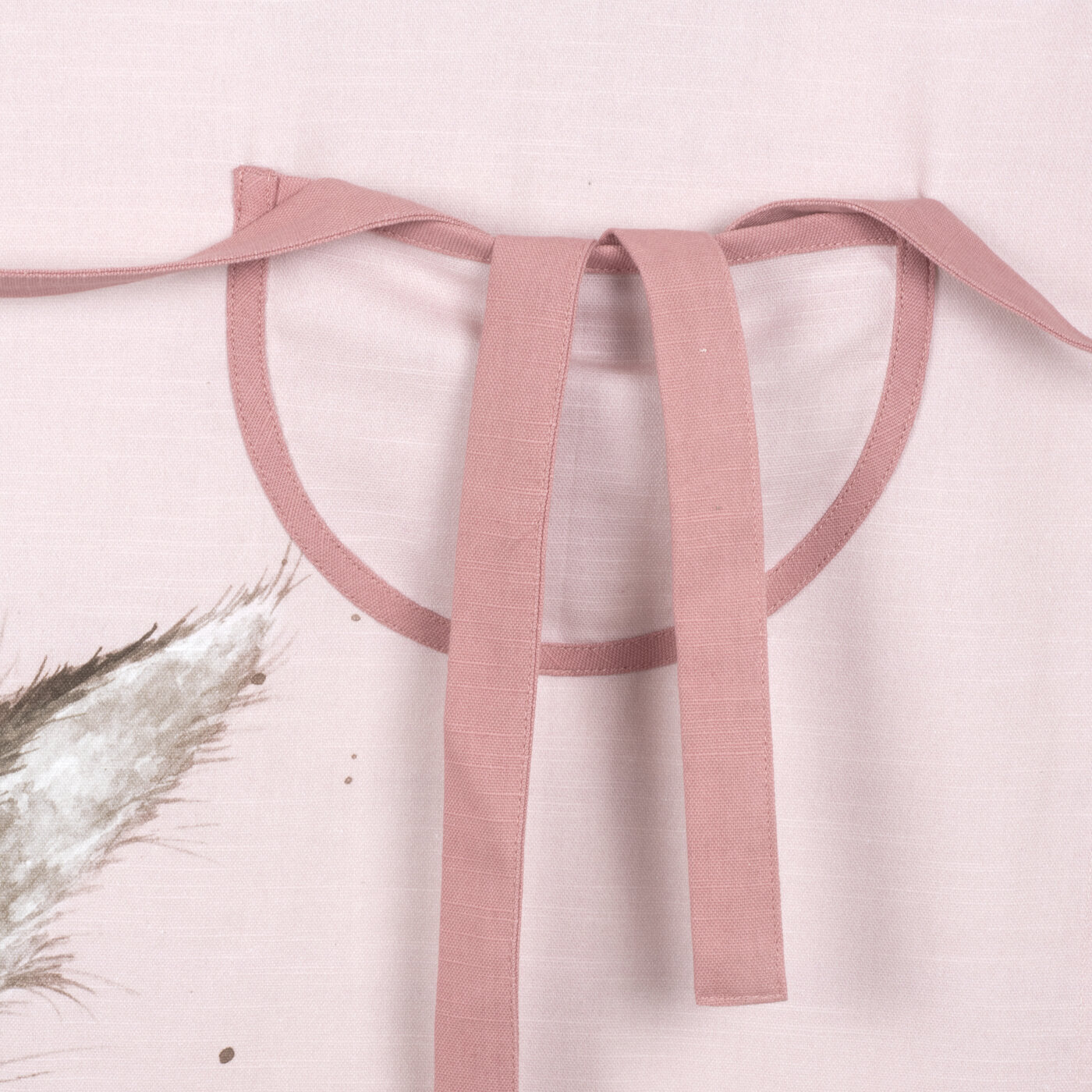 Wrendale Designs by Pimpernel Cotton Apron - 'Bathtime' Rabbit