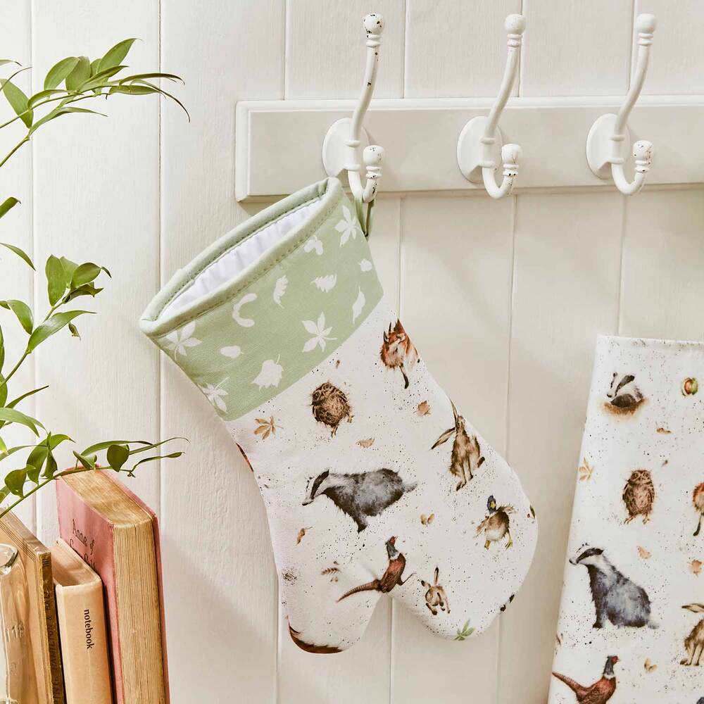 Wrendale Designs by Pimpernel Gauntlet Oven Mitt