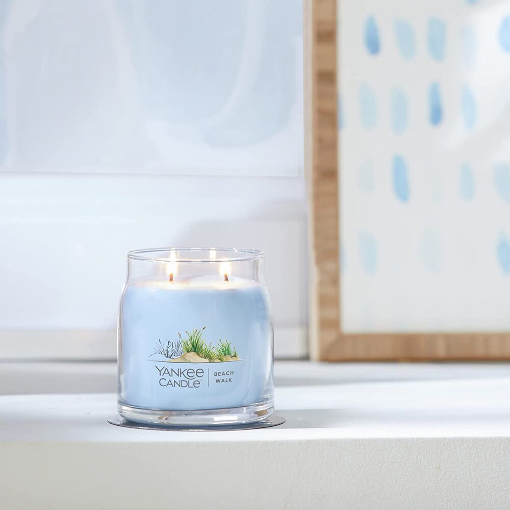 Yankee Candle Signature Medium Jar - Beach Walk