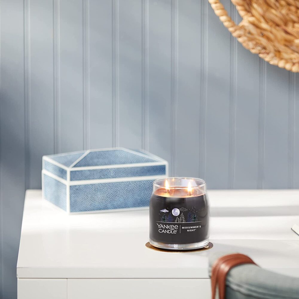 Yankee Candle Signature Medium Jar - Midsummer's Night