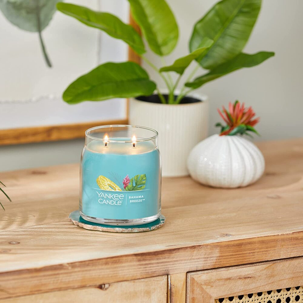 Yankee Candle Signature Medium Jar - Bahama Breeze