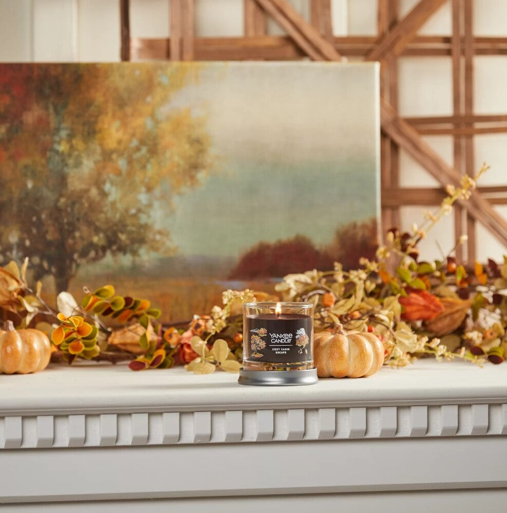 Yankee Candle Signature Small Tumbler - Cozy Cabin Escape